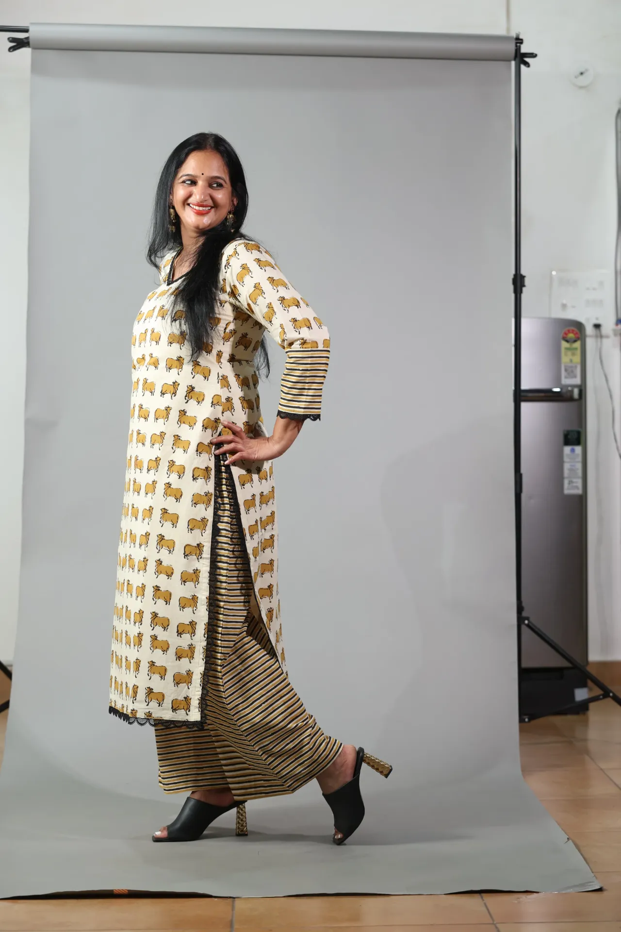 Mustard Meadow Folk Set